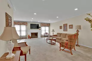 208 Ambridge Ct, Chesterfield, MO 63017 - Photo 5