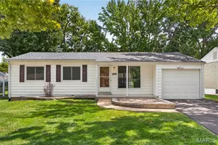 2878 Foxwood Dr, Maryland Heights, MO 63043 - Photo 1