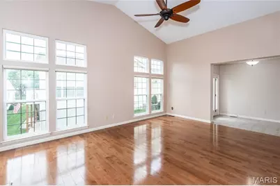 105 River Breeze Way, Saint Louis, MO 63129 - Photo 7
