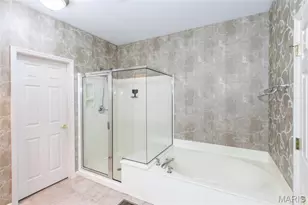 105 River Breeze Way, Saint Louis, MO 63129 - Photo 17