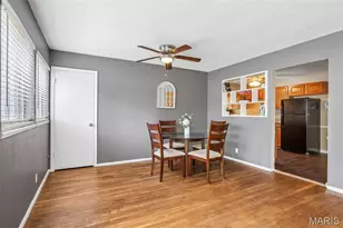 10205 Gourock Dr, Saint Louis, MO 63137 - Photo 7