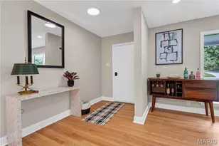 18 Spoede Hills Dr, Saint Louis, MO 63141 - Photo 3