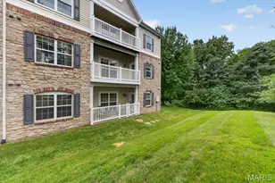 5 Monarch Trace Ct, Chesterfield, MO 63017 - Photo 5
