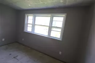 2721 Old Hanley Rd, Saint Louis, MO 63114 - Photo 5