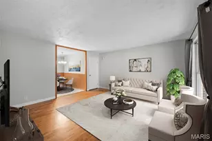 1756 Round Robin Ct, Saint Louis, MO 63146 - Photo 5