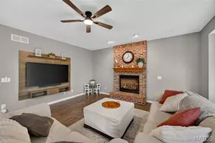 7 Stansbury Way, Saint Peters, MO 63376 - Photo 9