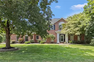 327 Woodmere Dr, Saint Charles, MO 63303 - Photo 3