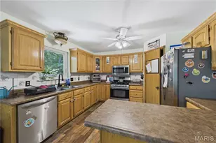 1031 Palmer Ln, Imperial, MO 63052 - Photo 7
