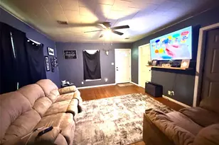 606 Park St, Weldon Spring, MO 65793 - Photo 3