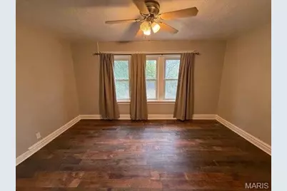 8645 Natural Bridge Road, Bel-Ridge, MO 63121 - Photo 13