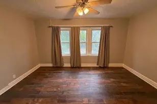 8645 Natural Bridge Rd, Bel-Ridge, MO 63121 - Photo 13