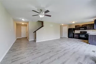 1844 Sterling Oaks Dr, Saint Peters, MO 63376 - Photo 3