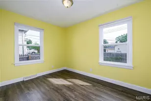 9521 Cloverhurst Dr, Saint Louis, MO 63123 - Photo 15