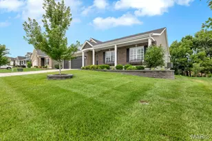 115 Hannahs Mill Dr, Lake Saint Louis, MO 63367 - Photo 5