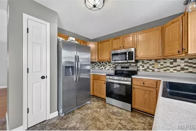 4057 Jessica Drive, Wentzville, MO 63385 - Photo 5