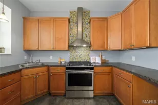 3247 Morgan Ford Rd, Saint Louis, MO 63116 - Photo 13