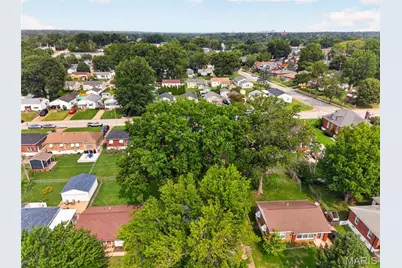 7119 Marwinette Avenue, Saint Louis, MO 63116 - Photo 35