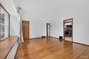 7119 Marwinette Ave, Saint Louis, MO 63116 - Photo 7