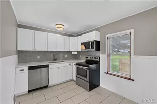 7119 Marwinette Ave, Saint Louis, MO 63116 - Photo 13