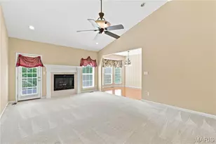 944 Daffodil Ridge Dr, O'Fallon, MO 63366 - Photo 5