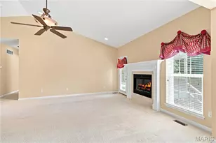 944 Daffodil Ridge Dr, O'Fallon, MO 63366 - Photo 7