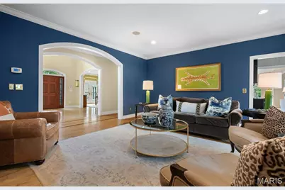 5 Briarbrook Trail, Des Peres, MO 63131 - Photo 9