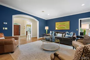 5 Briarbrook Trail, Des Peres, MO 63131 - Photo 9