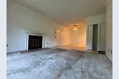 13818 Amiot Drive #B, Maryland Heights, MO 63146 - Photo 5