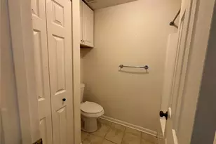 13818 Amiot Dr, Maryland Heights, MO 63146 - Photo 17