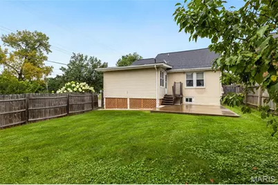 619 N Rock Hill Road, Rock Hill, MO 63119 - Photo 17