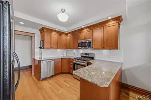 5911 De Giverville Ave, Saint Louis, MO 63112 - Photo 11
