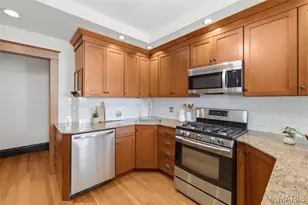 5911 De Giverville Ave, Saint Louis, MO 63112 - Photo 9