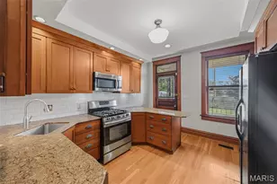 5911 De Giverville Ave, Saint Louis, MO 63112 - Photo 13