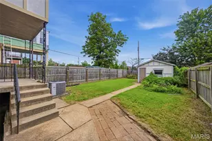 5911 De Giverville Ave, Saint Louis, MO 63112 - Photo 37
