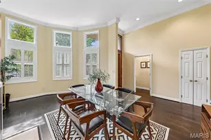 18 Taylor Place Dr, Saint Louis, MO 63108 - Photo 19