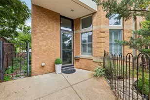 18 Taylor Place Dr, Saint Louis, MO 63108 - Photo 7