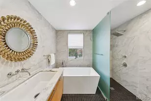 18 Taylor Place Dr, Saint Louis, MO 63108 - Photo 41