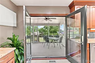7001 Weber Rd, Saint Louis, MO 63123 - Photo 17