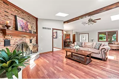 7001 Weber Road, Saint Louis, MO 63123 - Photo 13
