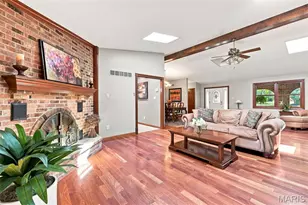 7001 Weber Rd, Saint Louis, MO 63123 - Photo 13