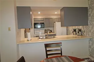 1141 Sunbolt Dr, Mehlville, MO 63129 - Photo 11