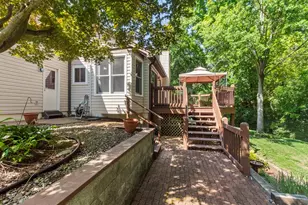 239 Chianti Ct, Florissant, MO 63031 - Photo 31