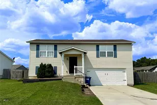 823 Legolas Ln, Wright City, MO 63390 - Photo 1