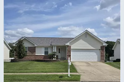 638 Oak Springs Trail Drive, Ballwin, MO 63021 - Photo 1