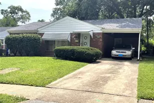 7534 Carleton Ave, University City, MO 63130 - Photo 1
