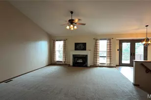 102 Winter Valley Dr, Fenton, MO 63026 - Photo 5