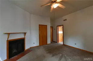 22 Columbus Square Dr, Saint Louis, MO 63101 - Photo 25