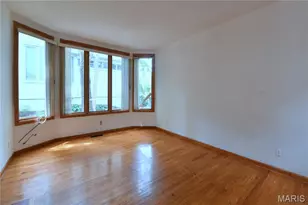 22 Columbus Square Dr, Saint Louis, MO 63101 - Photo 7