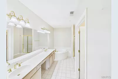 400 S 14th Street #1204, Saint Louis, MO 63103 - Photo 11