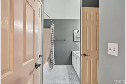 4496 Maryland Avenue #1B, Saint Louis, MO 63108 - Photo 23